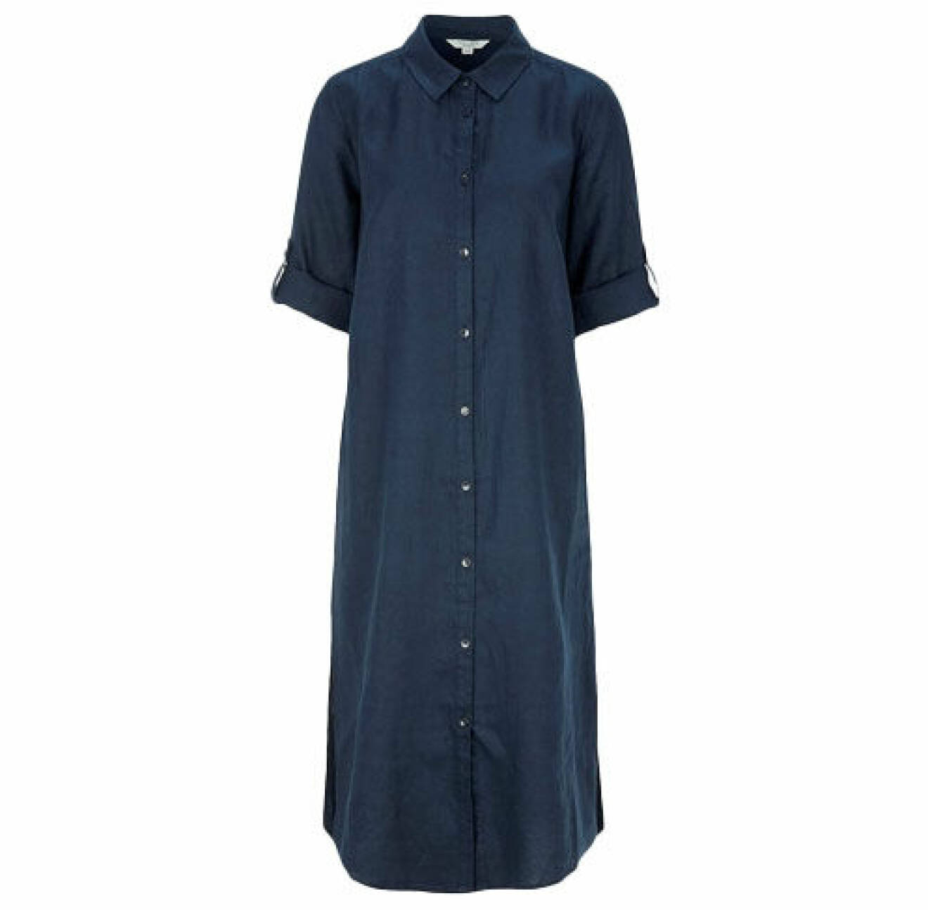 Mörkblå skjortklänning i linne med knappar fram och ärmar med uppvik från Cellbes