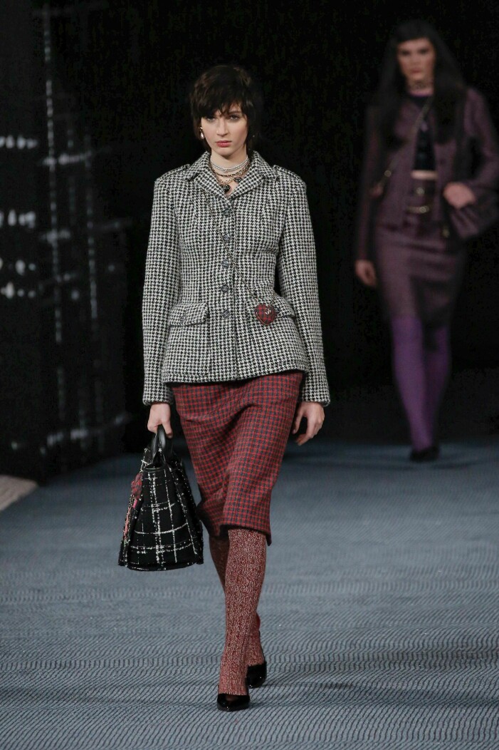 Chanel. Chanel.
