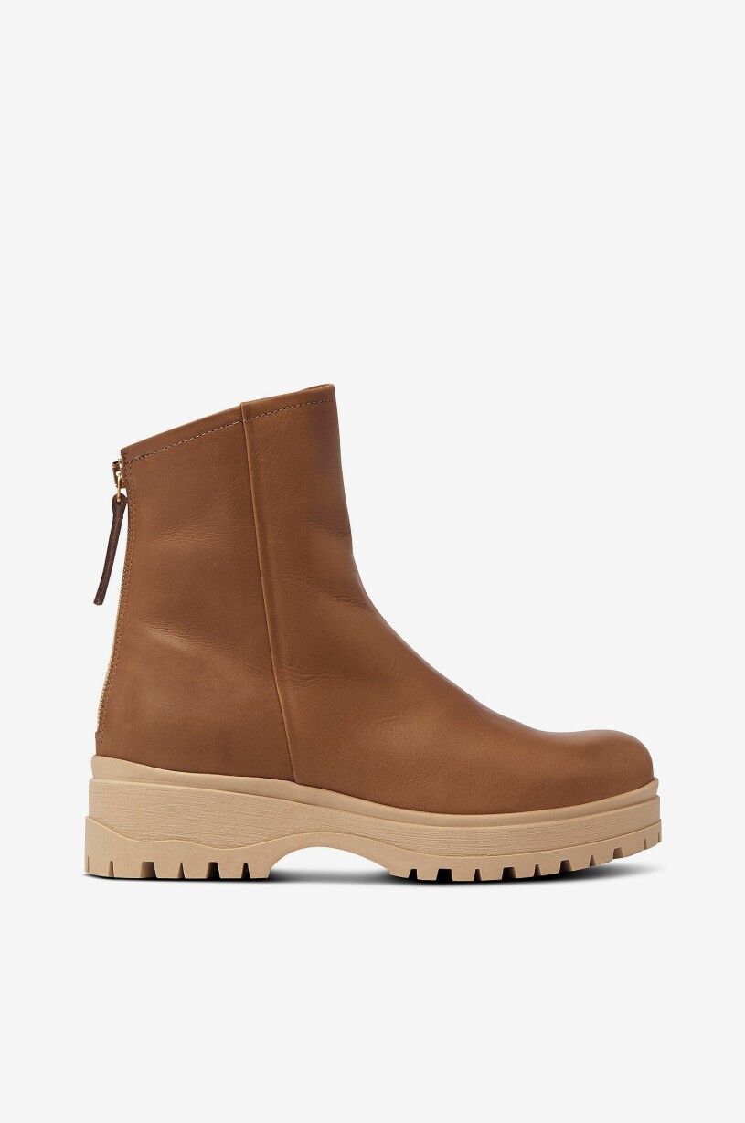 bruna boots