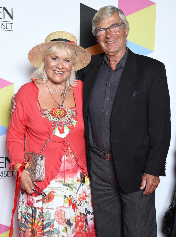 Christina Schollin på röda mattan med maken Hans Wahlgren. christina schollin och hans wahlgren