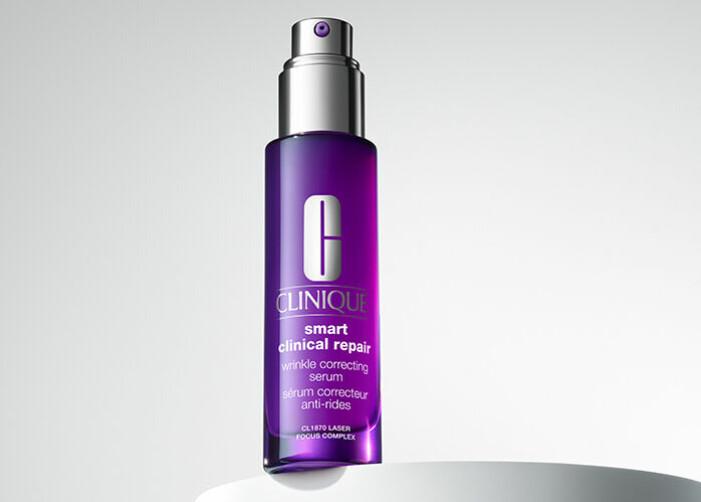 <a rel="nofollow" href="https://www.clinique.se/produkt/4034/87057/hudpleje_/serum/clinique-smart-clinical-repair-wrinkle-correcting-serum?size=50_ml">Clinique Smart Clinical Repair Wrinkle Correcting Serum</a>, 820 kr 30ml/1095 kr 50 ml. Clinique Smart Clinical Repair Wrinkle Correcting Serum
