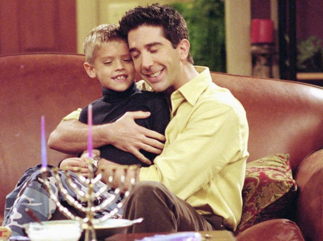 Cole sprouse och David Schwimmer i Vänner