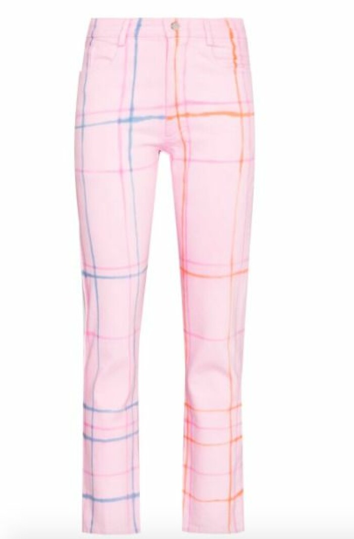 Jeans, Collina Strada. Ljusrosa jeans med blå, orangea och rosta streck på som bildar stora rutor på jeansen.