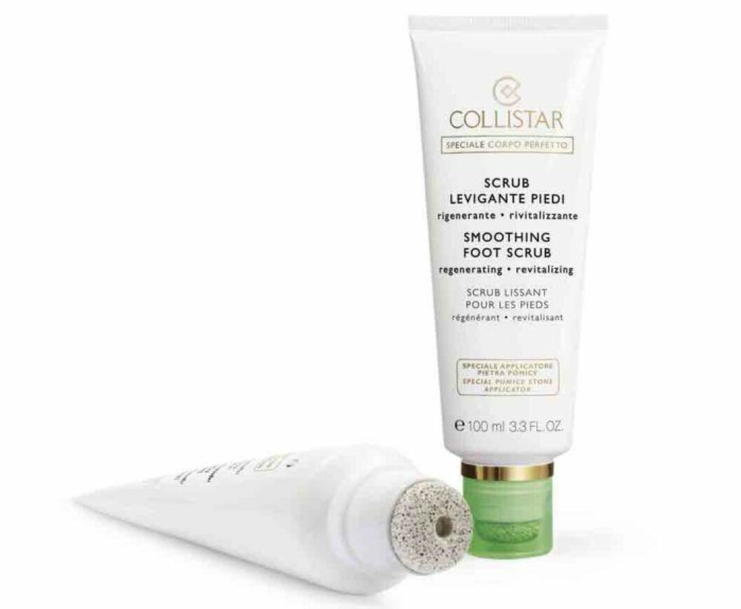 <strong>Skönast</strong><br>Smoothing Foot Scrub från Collistar skrubbar fötterna med både peeling och pimpsten. Använd på torra fötter för bästa effekt. Ca 180 kr. Skönast Smoothing Foot Scrub från Collistar skrubbar fötterna med både peeling och pimpsten. Använd på torra fötter för bästa effekt. Ca 180 kr.