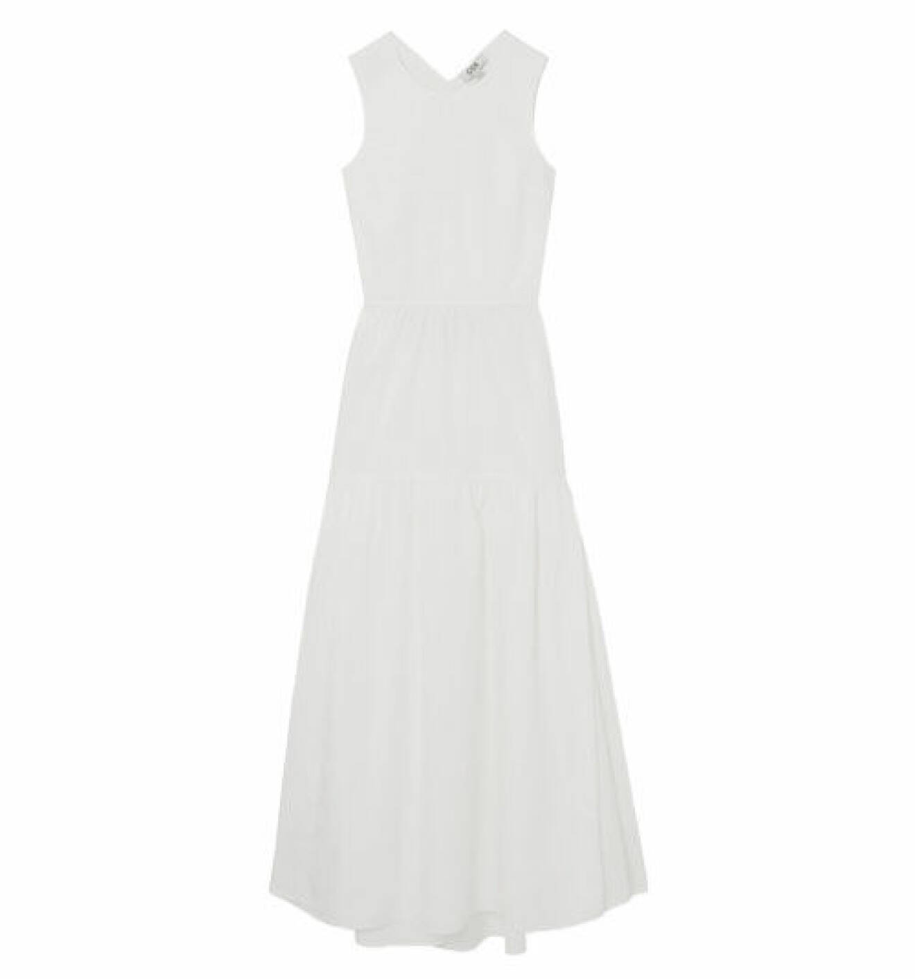 Lång vit klänning med vidd i kjolen och tight överdel med öppen rygg och rynkade detaljer från Cos