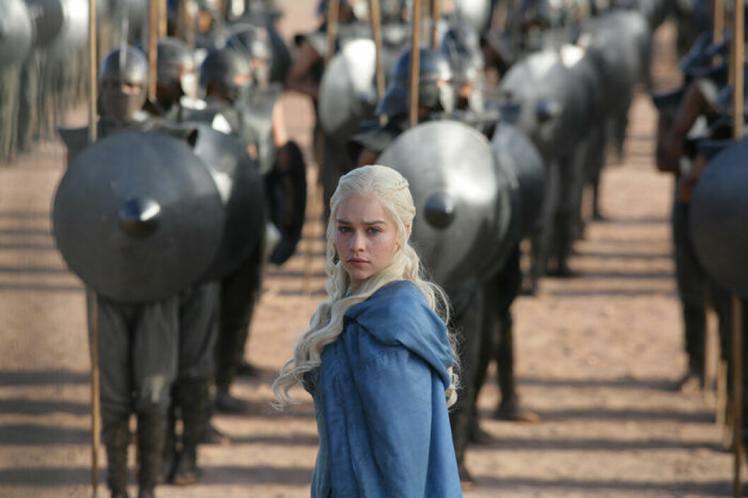 En bild på karaktären Daenerys Targaryen från tv-serien Game of Thrones.