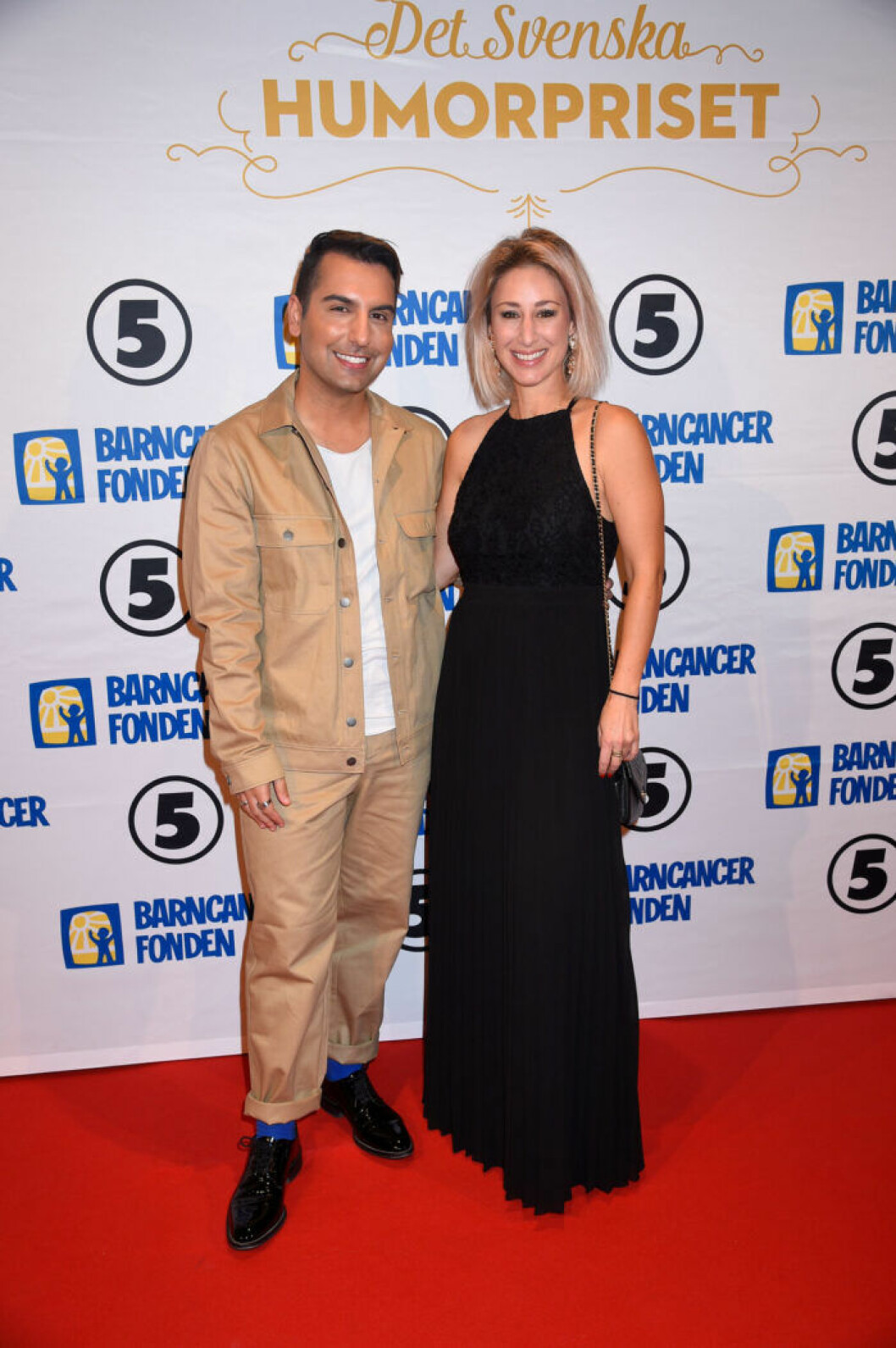 Daniel Paris och Katrin Zytomierska. Daniel Paris och Katrin Zytomierska på röda mattan på Barncancergalan 2019
