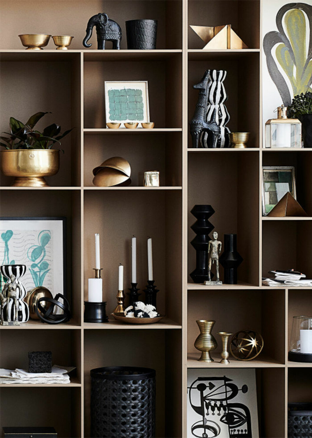 Foto: Day Home Personliga detaljer i svart, vitt och mässing från Day Home