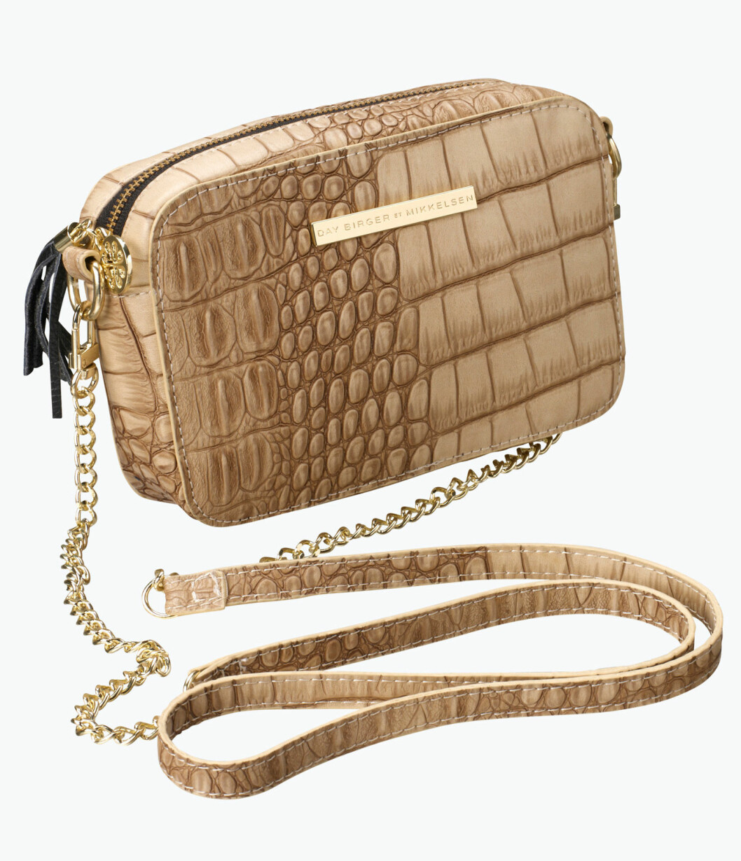 <a href="http://www.ellos.se/day/vaska-crocodile-cross/516013?N=1z13rn7Z1z141ll&Nao=3&Ns=Freshness%7C0&selArt=271259&pr=0C1B2S3T" target="_blank">Guldfärgad skinnväska</a>, 899 kr, Day Birger et Mikkelsen/www.ellos.se guldfargad-skinnvaska-day-birger-et-mikkelsen-ellos