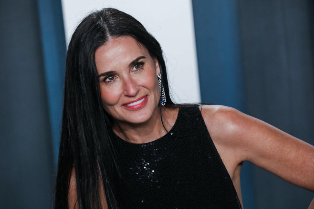 Demi Moore valde att behålla ex-makens efternamn, och tuffa till sitt förnamn. demi moore