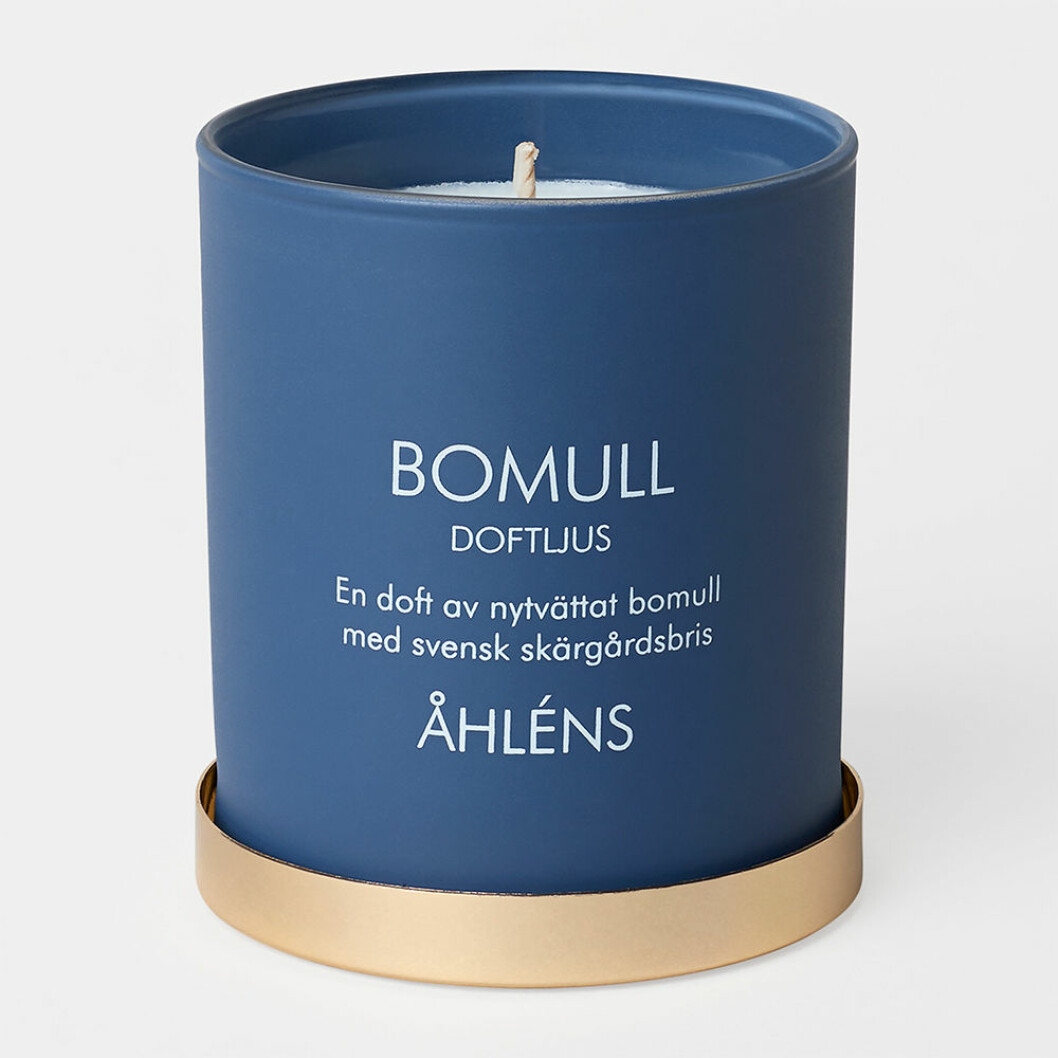 Doftljus med doft av bomull från Åhléns