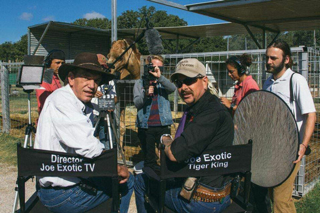 Tv-producenten Rick Kirkman och djurparksägaren Joe Exotic. En bild på tv-producenten Rick Kirkman och djurparksägaren Joe Exotic.