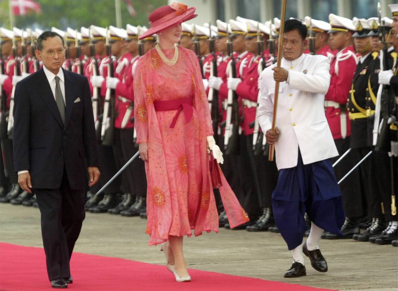 Drottning Margrete II i thailand 2001