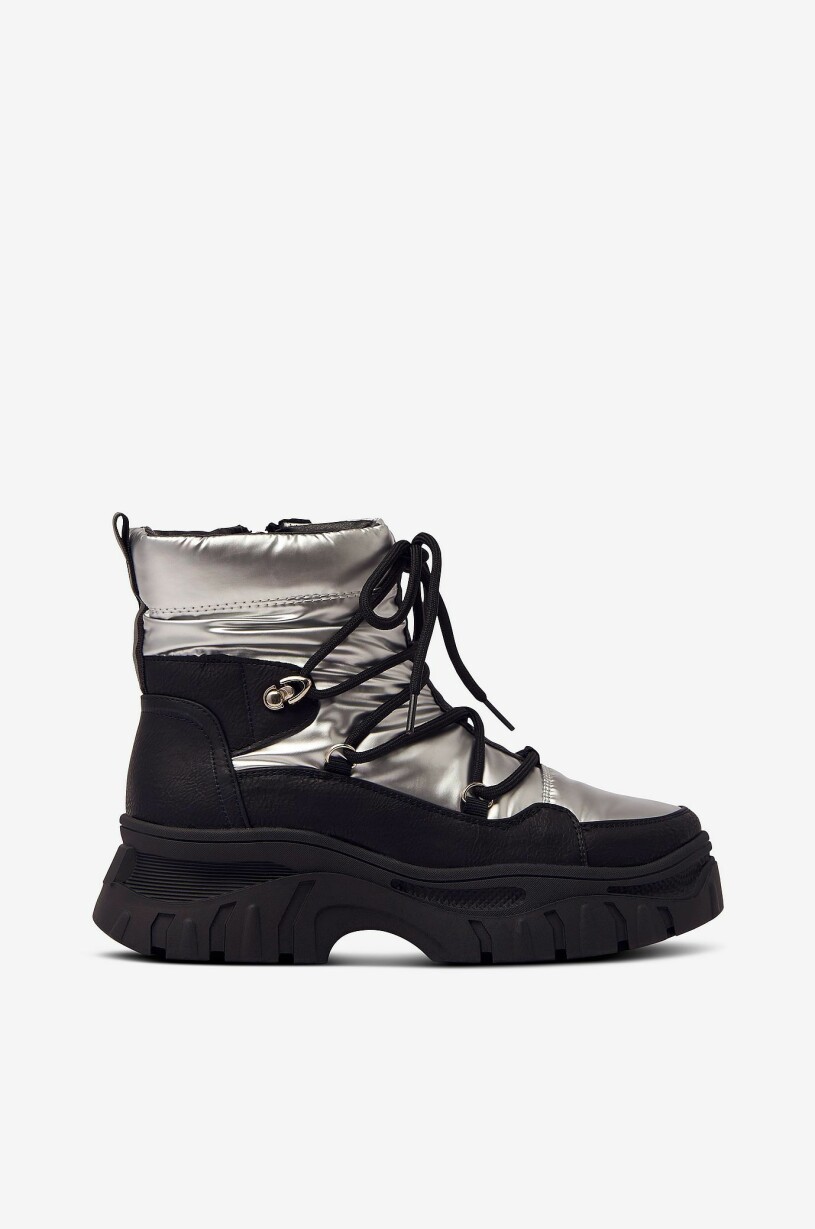 Silverboots