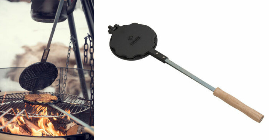 Våffeljärn från Espegard med långt handtag för att kunna göra våfflor över öppen eld.