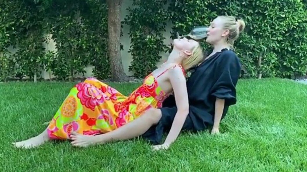 Systrarna Fanning klarade utmaningen. Elle och Dakota Fanning