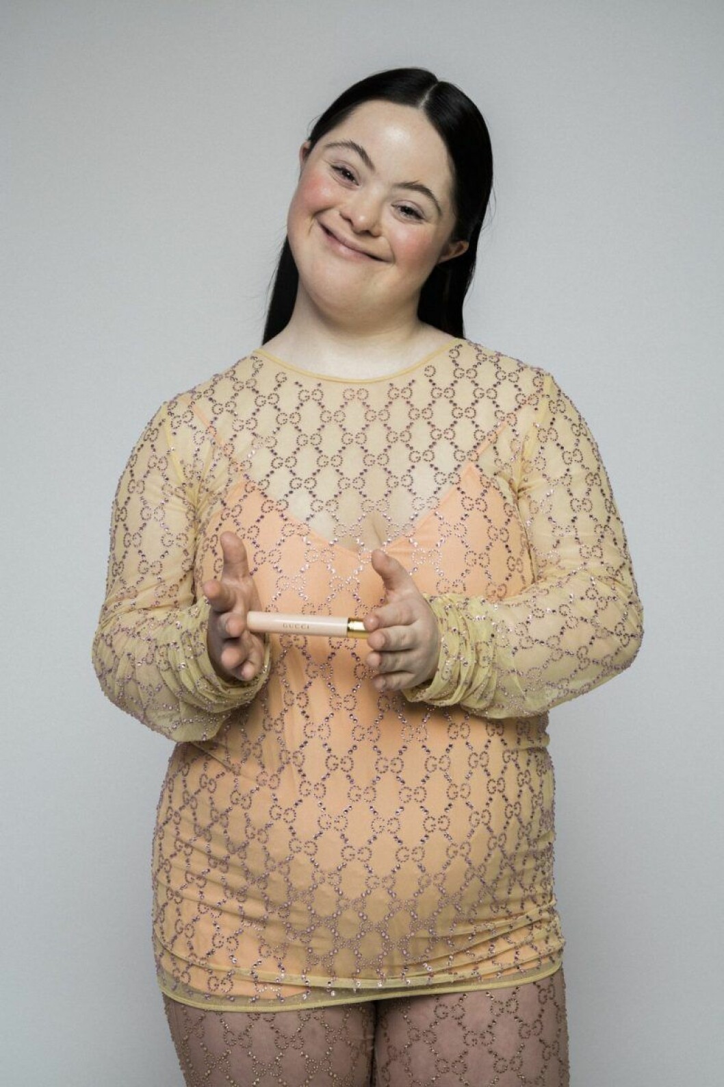 ”Folk borde ge oss en chans”, säger Ellie Goldstein. Ellie Goldstein, modell för Gucci.