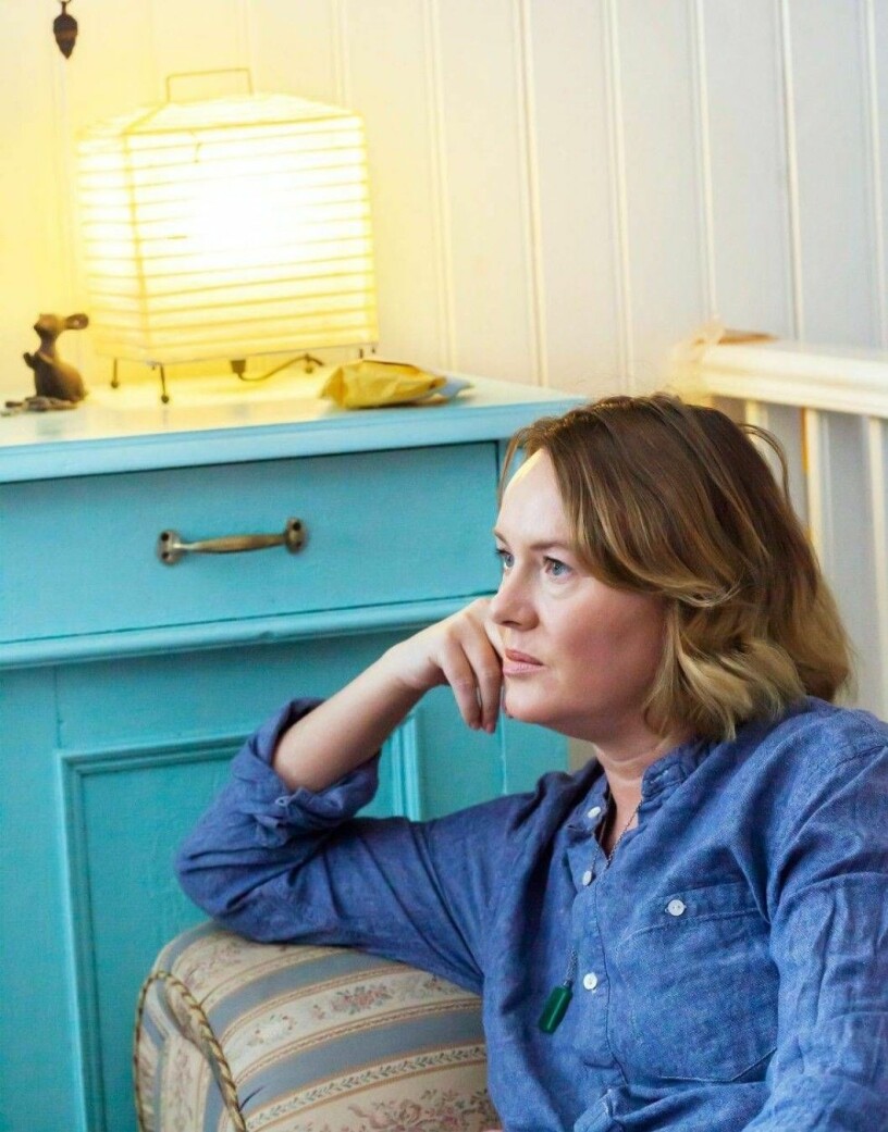 Emma upplever att hon fick jobbigare kommentarer om parets barnlöshet eftersom hon är kvinna.