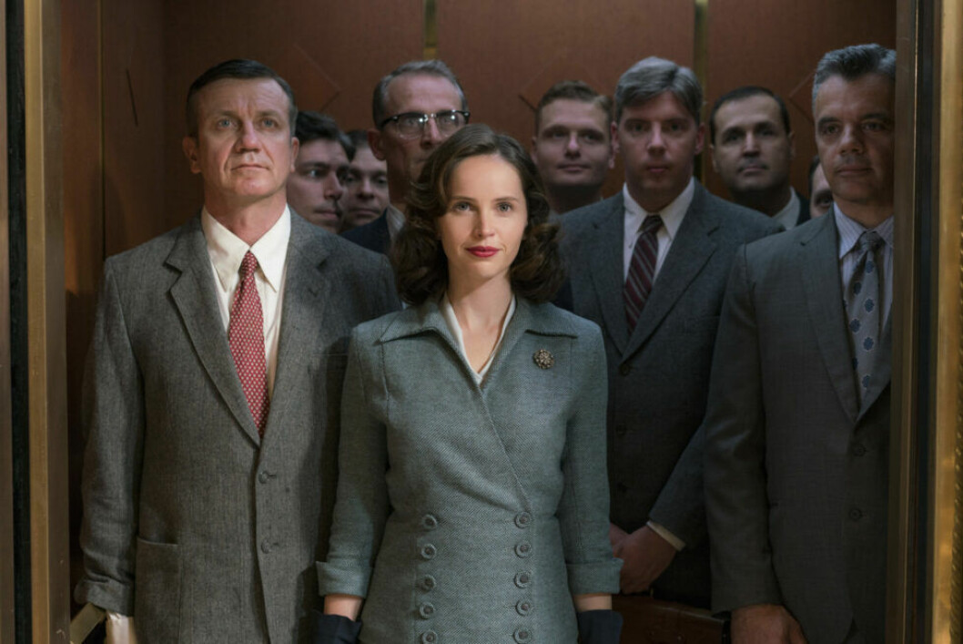 Felicity Jones som Ruth Bader Ginsburg i En kvinna bland män.