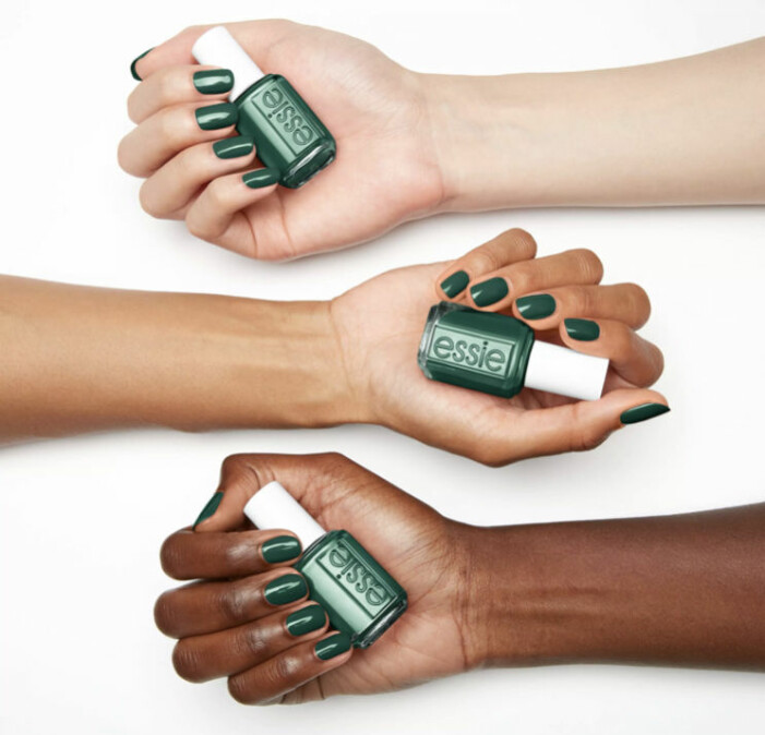 mustigt gräsgrönt nagellack