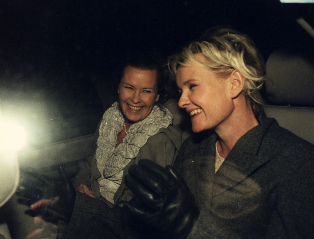 Eva Dahlgren och Efva Attling gifte sig på Tynningö i Stockholms skärgård 1996.