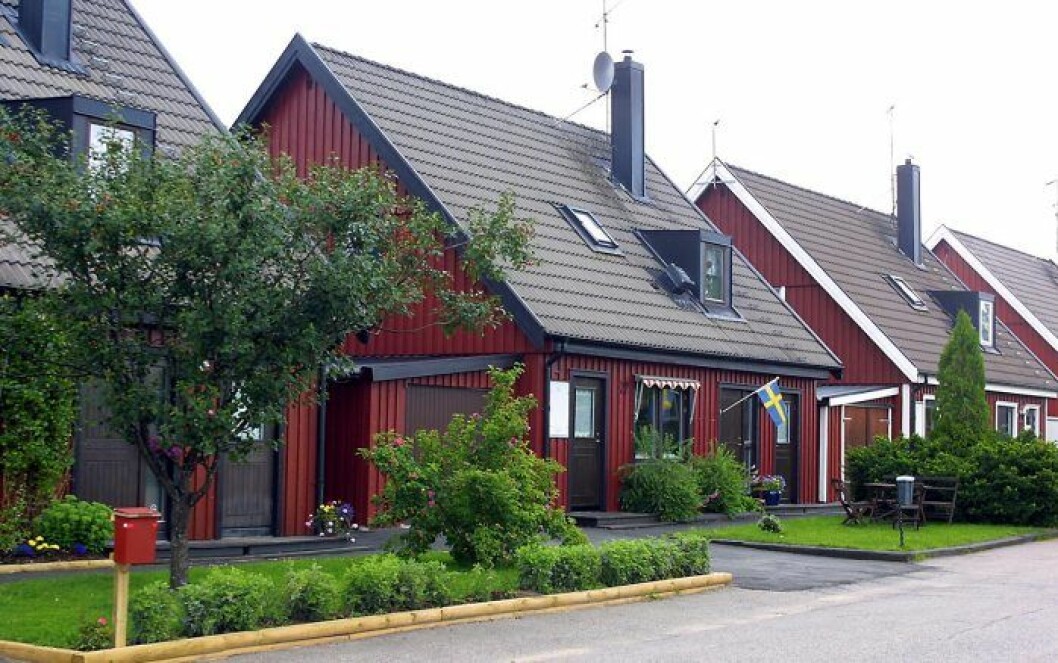 En lång och vindlande väg från kedjehuset på Smältvägen till Haga slott. Ewa Olle Westling Ockelbo