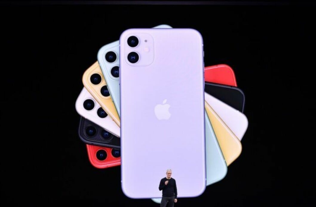 Apples VD Tim Cook på scen under presentationen av Iphone 11. En bild på Apples VD Tim Cook under presentationen av Iphone 11.