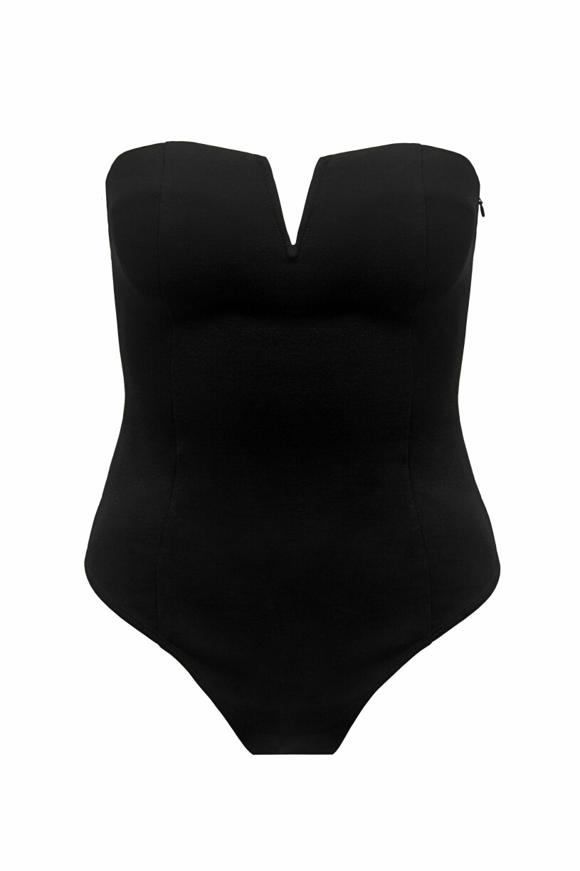 Anine Bing x Helena Christensen body