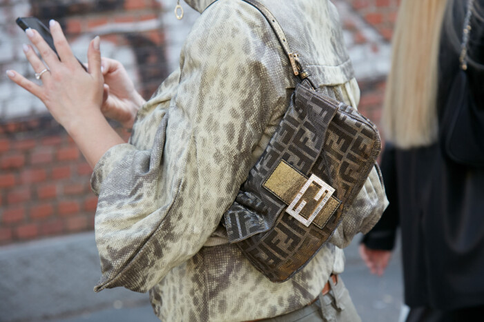 Handväska från Fendi. Fendi baguette väska