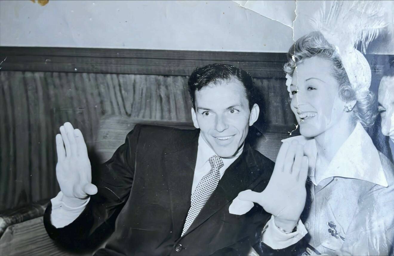 Susanna Alakoskis mamma träffade Frank Sinatra och Liz Taylor.