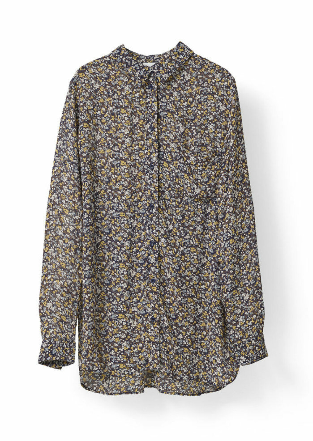 <a href="http://www.ganni.com/shop/shirts-and-blouses/allen-georgette-shirt/F1223.html?dwvar_F1223_color=Meadow%20Flowers#start=22" target="_blank">Småblommig blus</a>, 899 kr, Ganni. smablommig-blus-ganni