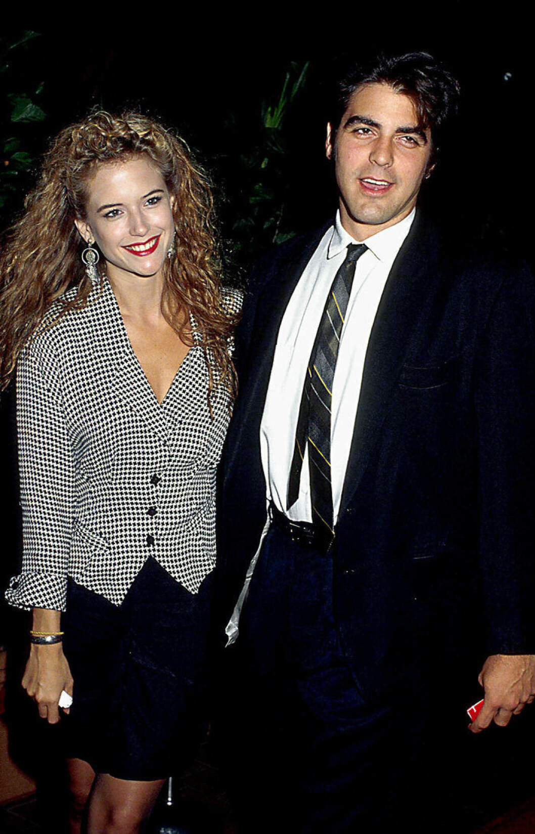 George Clooney, 1988. En bild på skådespelaren George Cloonet och Kelly Preston 1988.