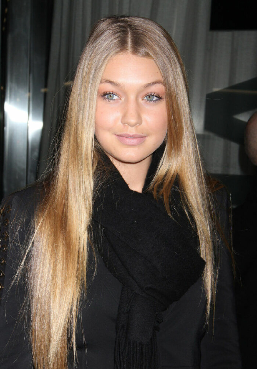 Gigi Hadid på filmpremiär. Gigi Hadid