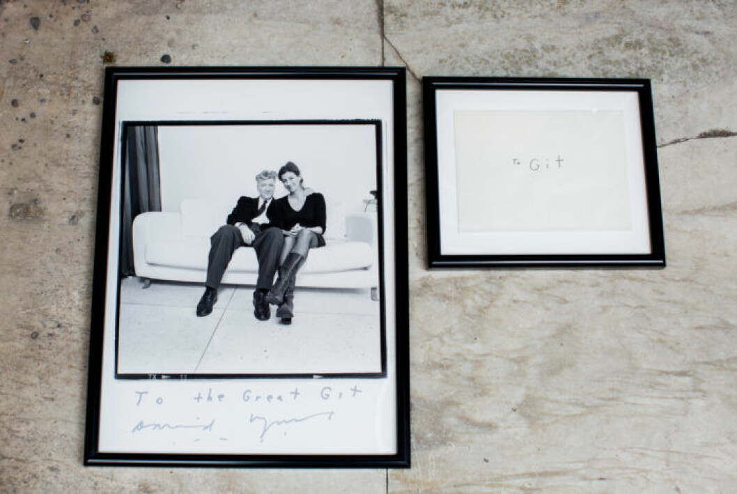 GIT SCHEYNIUS SITTER MED DAVID LYNCH I EN SOFFA