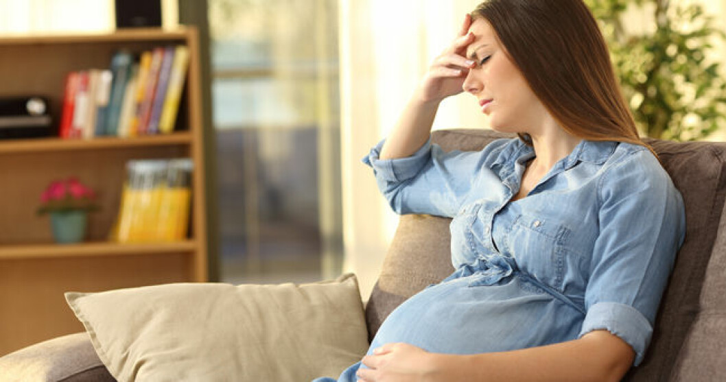 gravid-kvinna-less