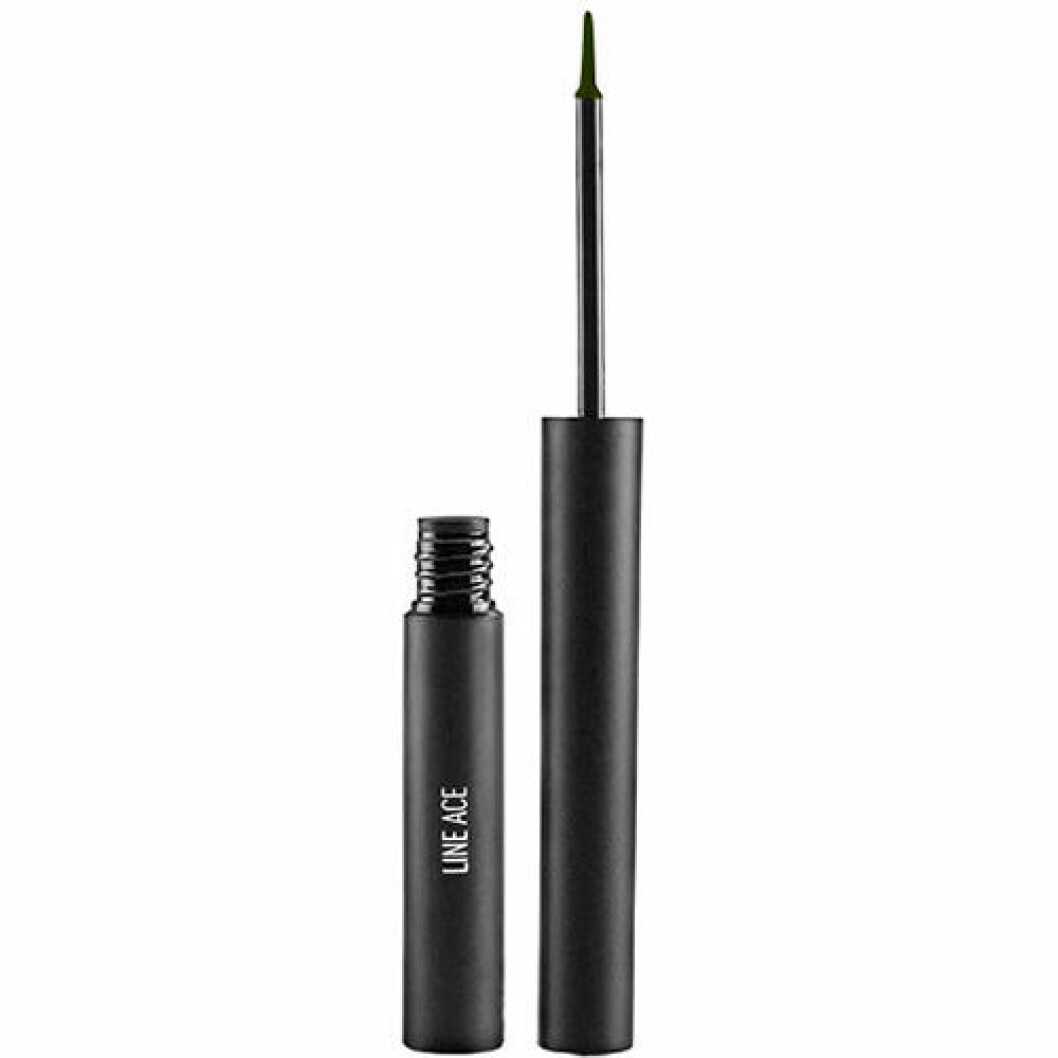 Grön eyeliner i matt färg