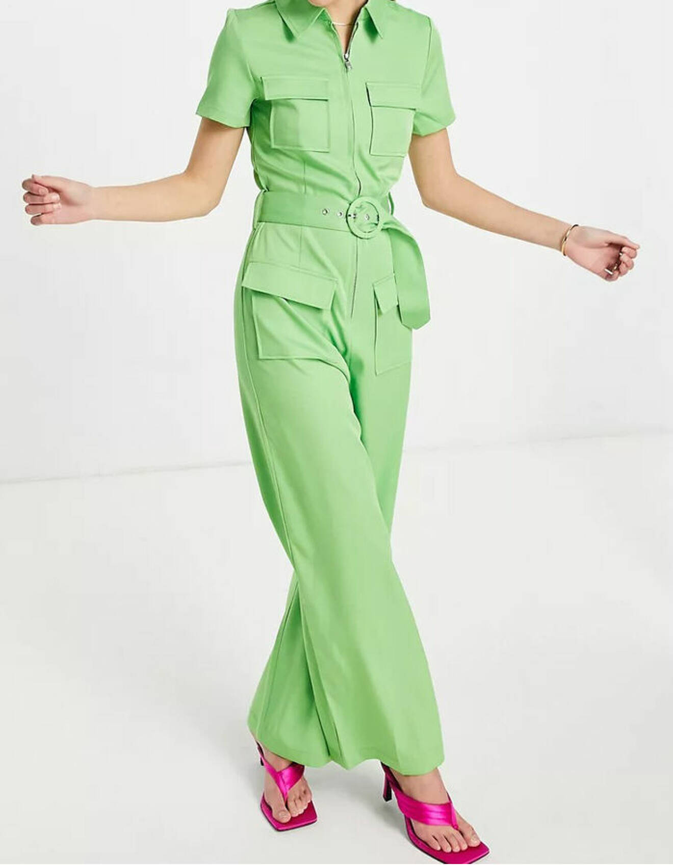 grön jumpsuit med långa ben för dam från Vila
