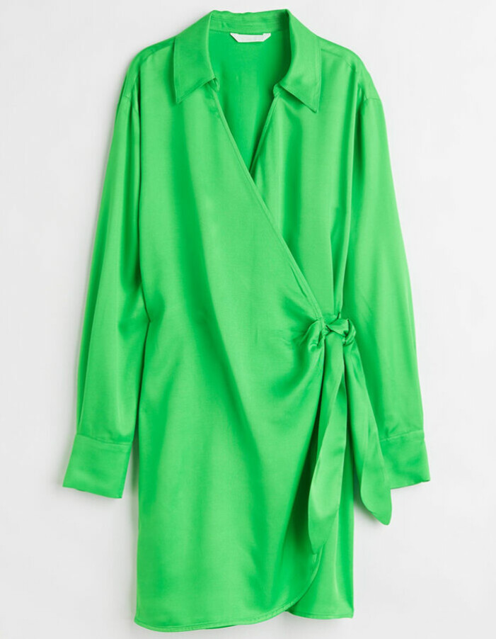 grön långärmad klänning med omlott från H&amp;M