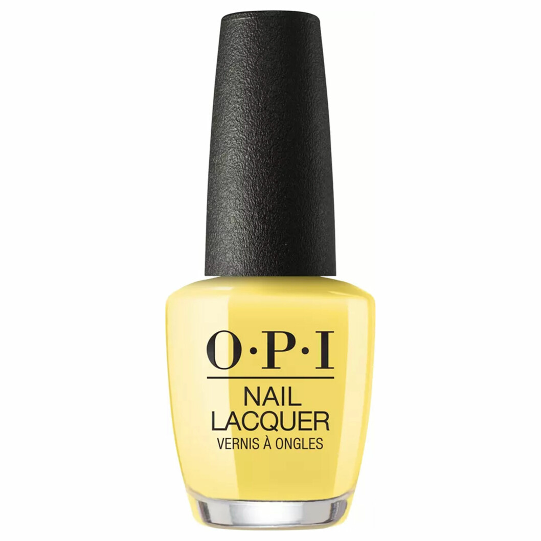 OPI Nail Lacquer Mexico City Collection Don’t Tell a Sol – <a target="_blank" rel="nofollow" href="https://lyko.com/sv/smink/naglar/nagellack/opi-nail-lacquer-dont-tell-a-sol">finns att köpa här för 184 kronor</a>.