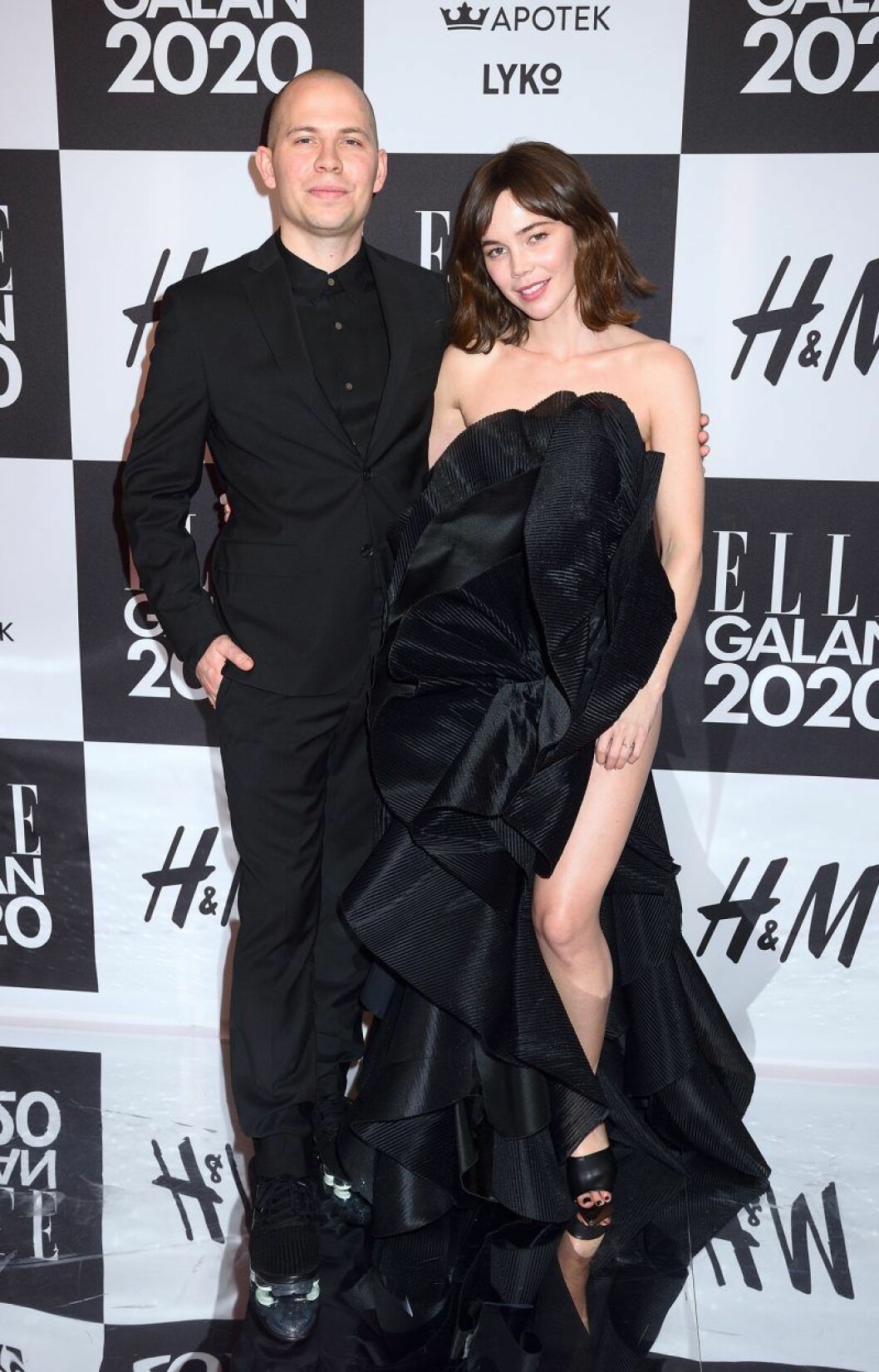 Hedda med pojkvännen Alexis Almström på ELLE-galan 2020. Hedda med pojkvännen Alexis Almström på ELLE-galan 2020