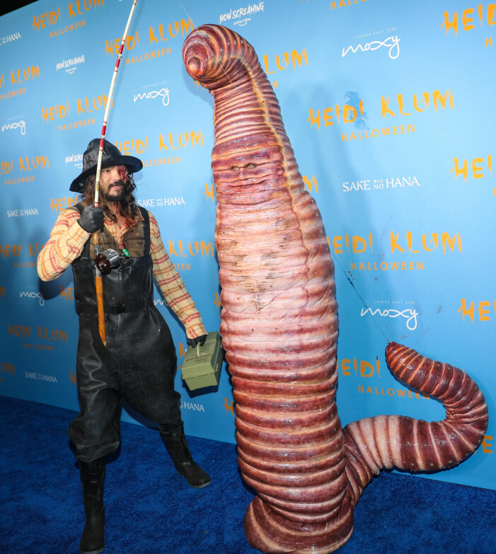 Heidi Klum i sin spektakulära Halloween-kostym. Heidi Klum utklädd till en slemmig mask Halloween 2022.