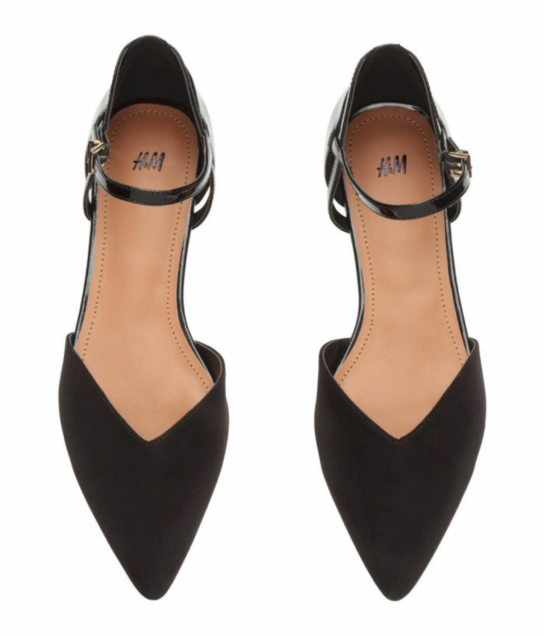 <a href="http://www.hm.com/se/product/45039?article=45039-A" target="_blank">Svarta</a>, 249 kr, H&M. svarta-ballerina-hm
