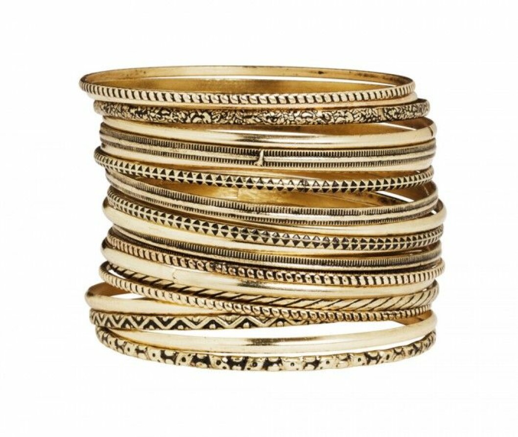 Armband, 49 kr, <a href="http://www.hm.com/se/" target="_blank">H&M</a>. Armband, 49 kr, H&M.