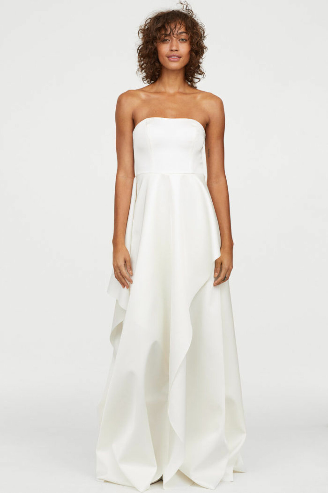 H&M släpper brudkollektion
