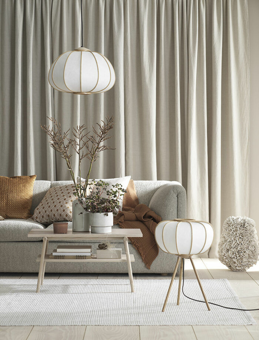 Möbelnyheter i naturnära färgpalett från H&M Home 2019
