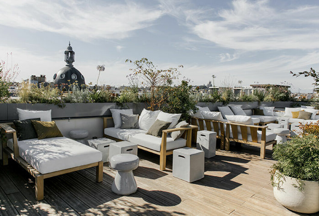 Foto: Hôtel National Des Arts et Métiers Hotel National des art set métiers i Paris har en fin utsikt från takterrassen