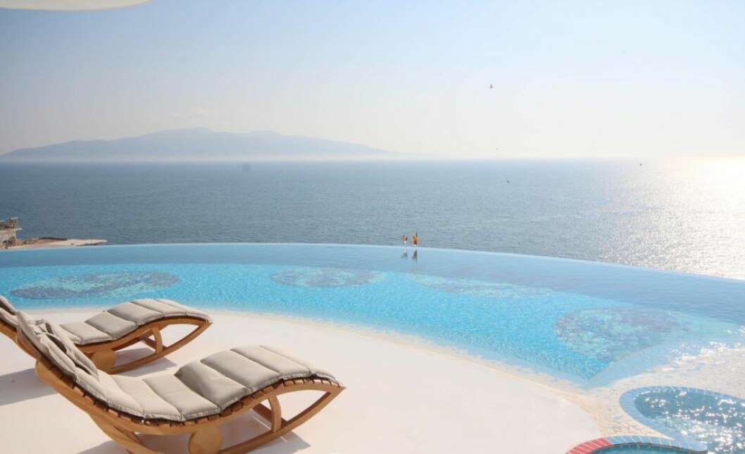 hotell nära stranden saranda