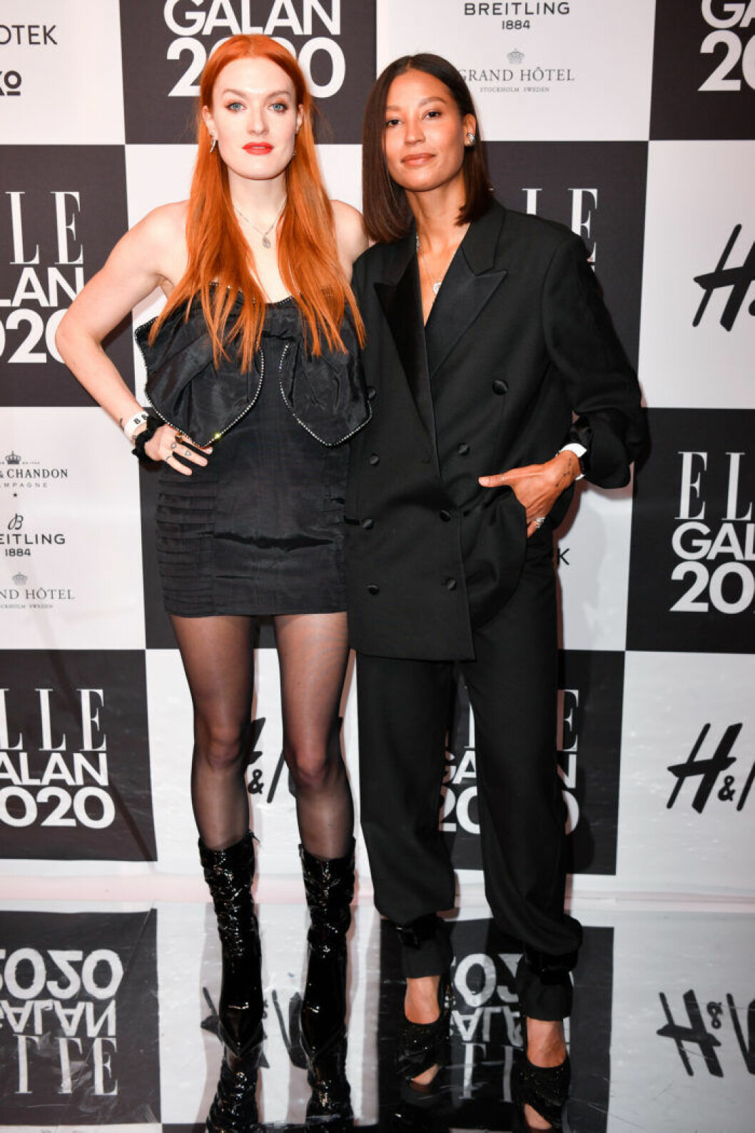 Caroline Hjelt och Aino Jawo från Icona Pop