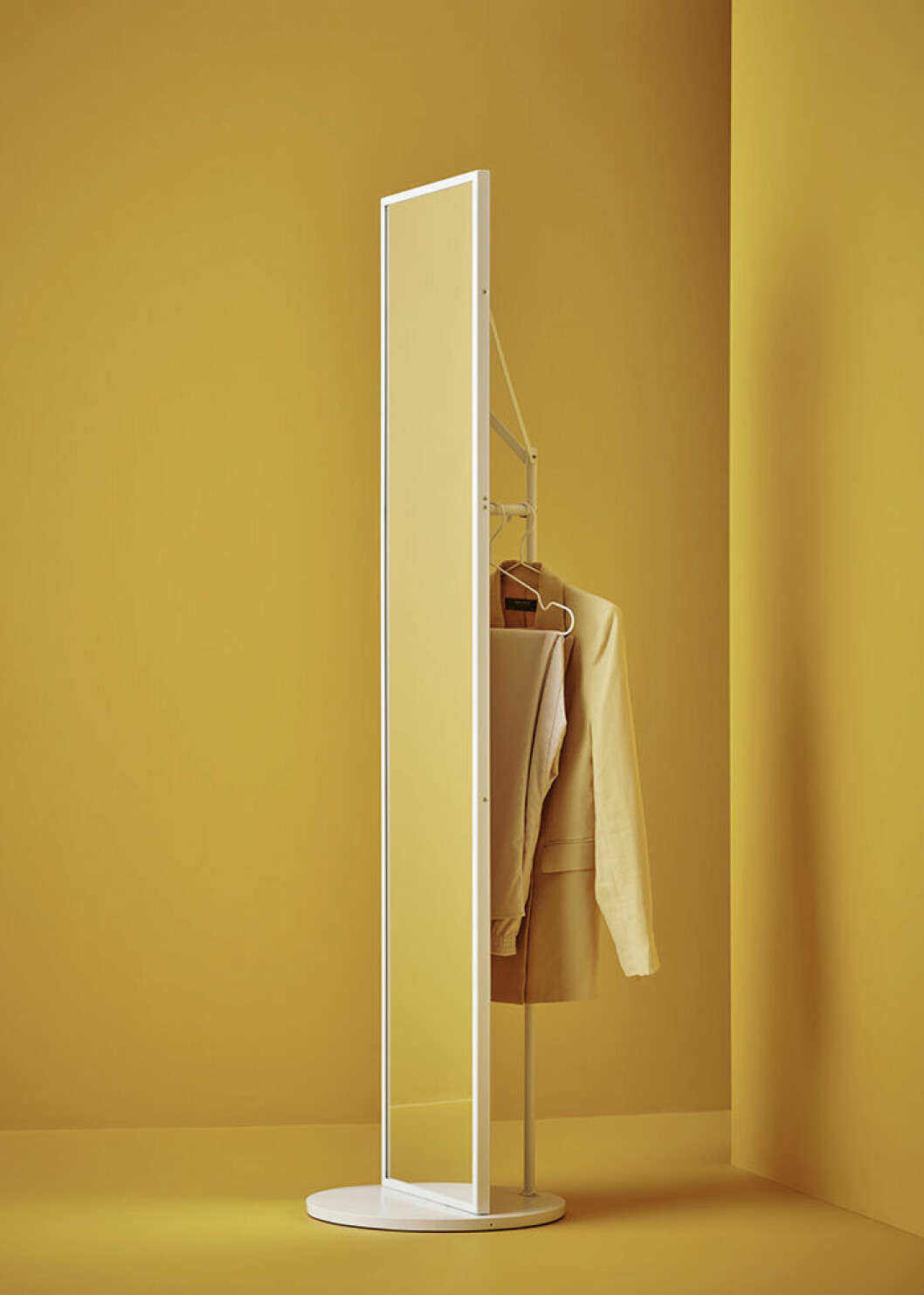 Golvspegel Vennesla från Ikea
