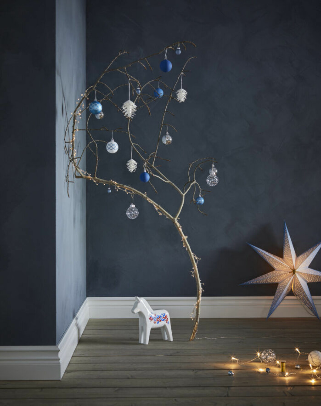 Blå juldekorationer från Ikea julen 2019